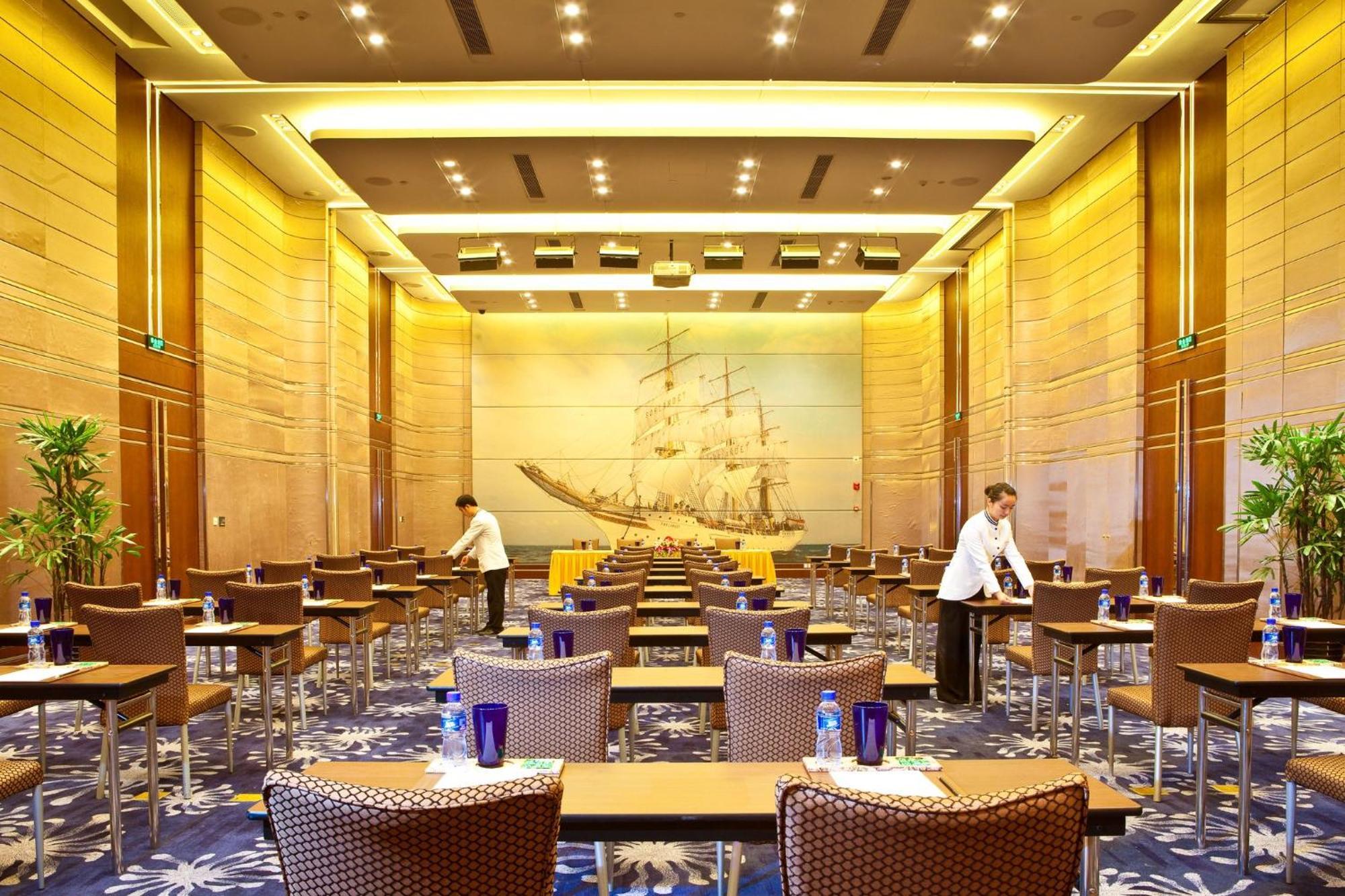 Crowne Plaza Suzhou By Ihg Hotel Exterior photo